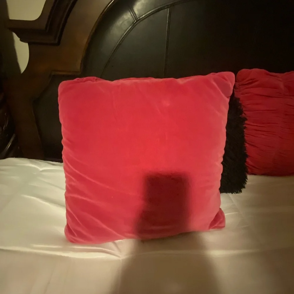 Pink Contemporary Pillows for Stylish Bedding